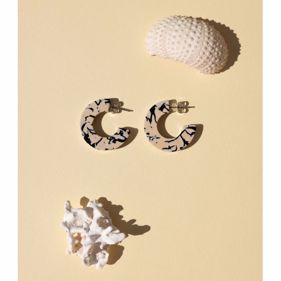 Jewelry - Marble Hoops